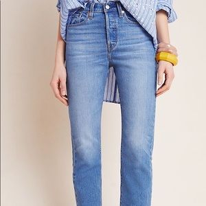 Levi’s wedgie high rise cropped straight jeans